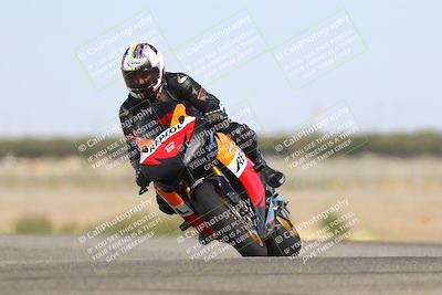 media/Oct-13-2025-Lets Ride (Mon) [[1a1cd08581]]/B Group/1020am (Sweeper)/